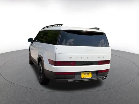 Used 2026 Hyundai Santa Fe SEL FWD image 10