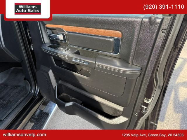 Used 2015 RAM 1500 Laramie w/ Convenience Group AWD/4WD image 16