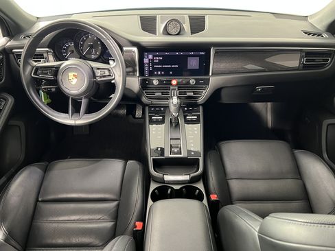 Used 2023 Porsche Macan AWD/4WD image 22