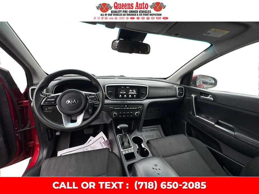 Used 2021 Kia Sportage LX AWD/4WD image 31