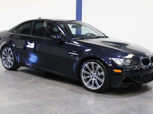 Used 2011 BMW M3 Coupe image 2