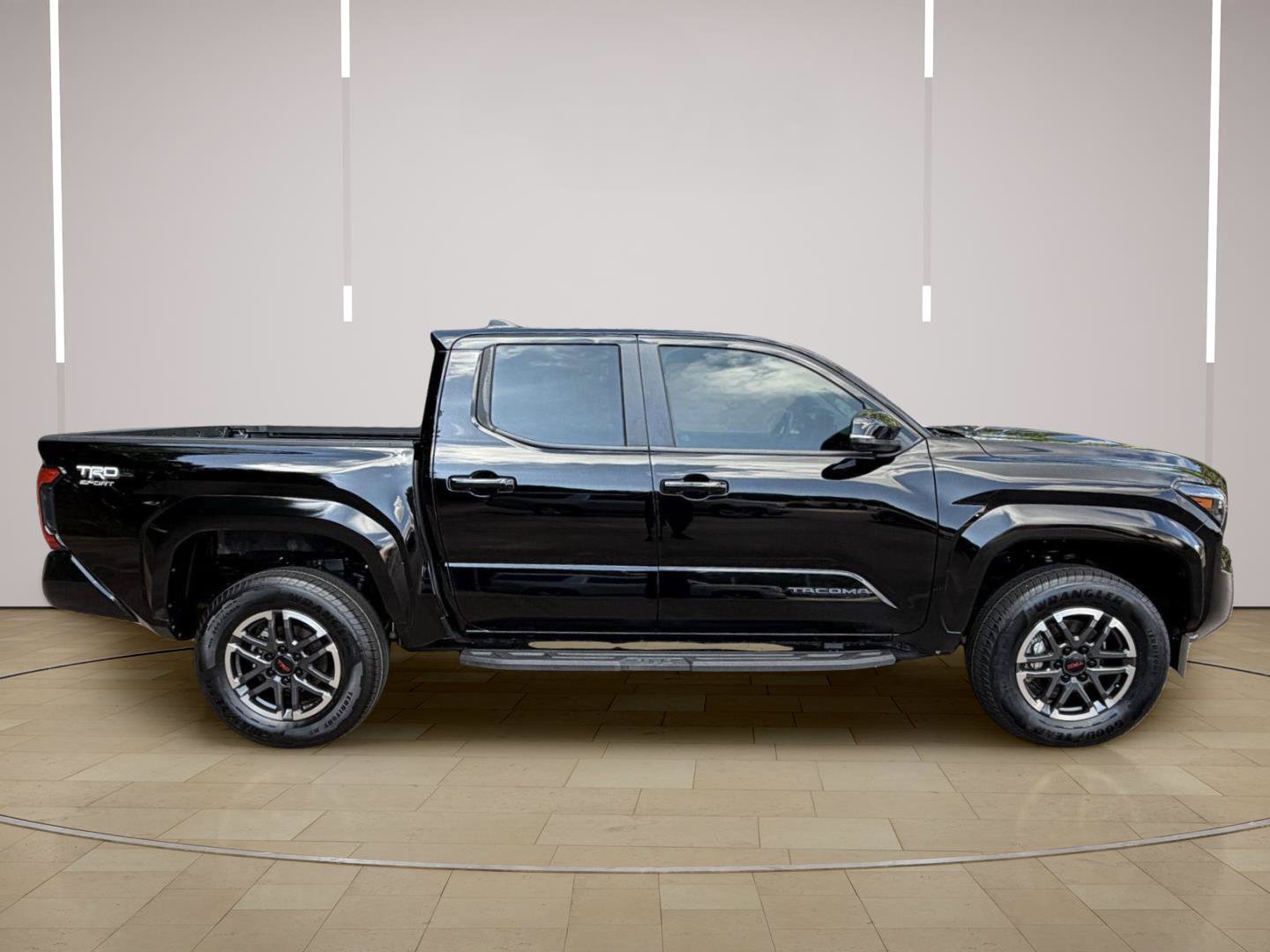 Used 2024 Toyota Tacoma TRD Sport w/ TRD Sport Upgrade Package RWD image 8