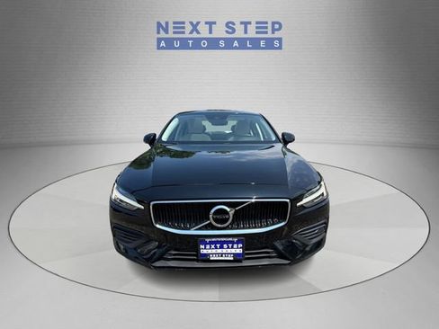 Used 2020 Volvo S60 T6 Momentum w/ Protection Package Premier AWD/4WD image 2