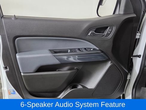 Used 2018 Chevrolet Colorado Z71 image 11