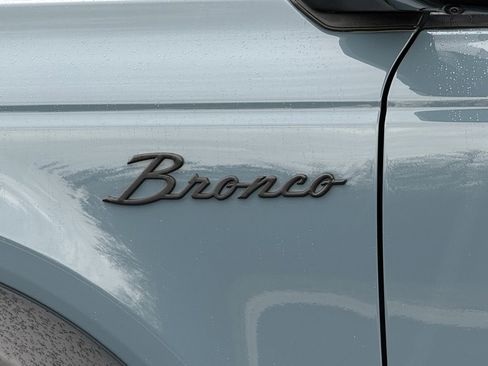 Used 2021 Ford Bronco First Edition image 42