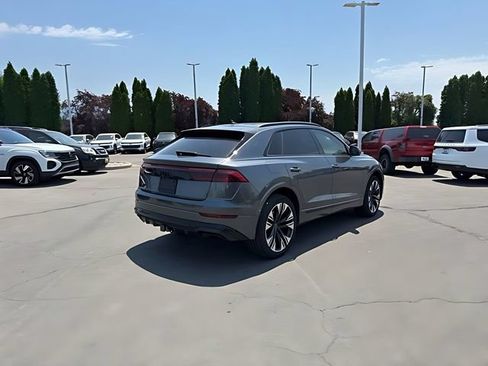 Used 2025 Audi Q8 Premium Plus AWD/4WD image 4