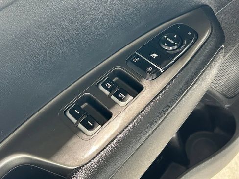 Used 2019 Kia Optima S w/ S Panoramic Sunroof Package FWD image 19