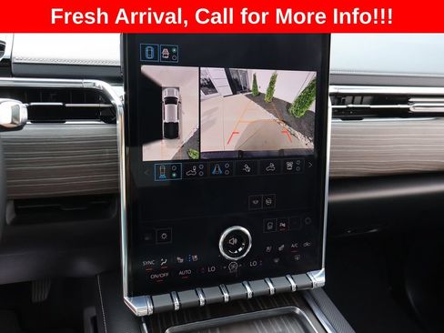 Used 2025 GMC Sierra EV Denali AWD/4WD image 22