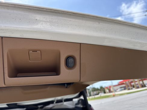 Used 2016 Cadillac Escalade ESV Platinum RWD image 42