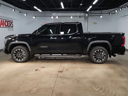 New 2026 Toyota Tundra Limited AWD/4WD image 4