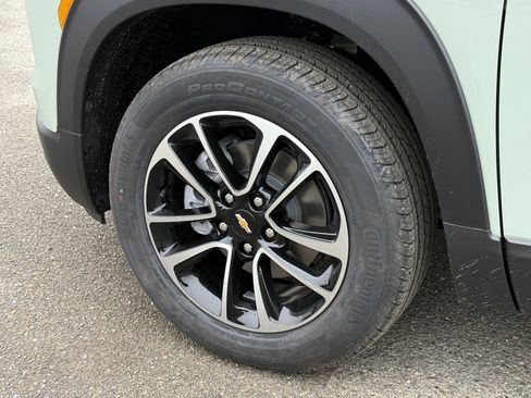 New 2026 Chevrolet TrailBlazer LT w/ Convenience Package image 33