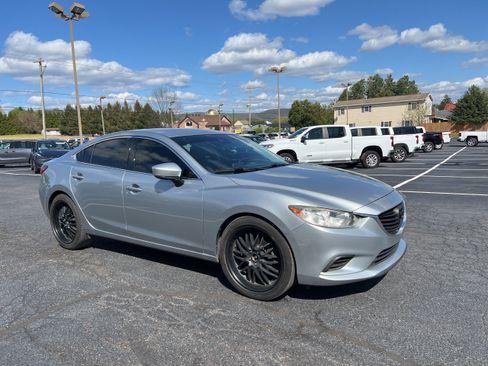 Used 2017 MAZDA MAZDA6 Touring FWD image 8