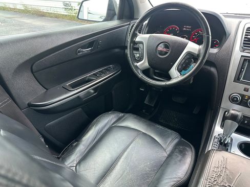 Used 2012 GMC Acadia SLE w/ LPO, 'HIT The Road' Package image 17