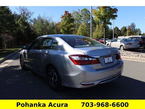 Used 2017 Honda Accord LX image 5