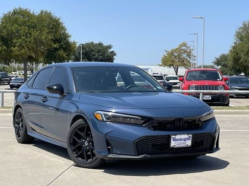 Used 2025 Honda Civic Sport image 2