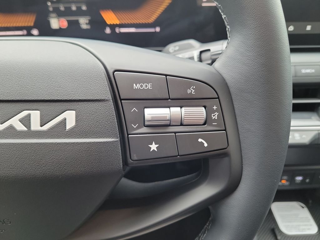 New 2026 Kia K4 EX FWD image 26