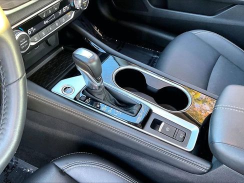 Used 2024 Nissan Altima 2.5 SL image 16