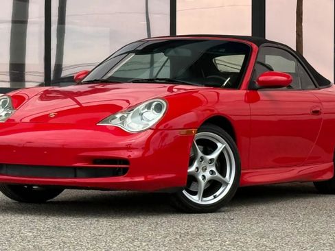Used 2002 Porsche 911 Carrera 4 AWD/4WD image 2