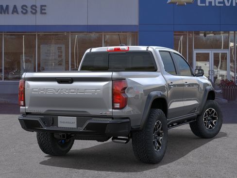 New 2026 Chevrolet Colorado ZR2 w/ Technology Package AWD/4WD image 4