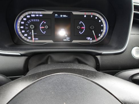 Certified 2022 Hyundai Tucson SEL w/ Cargo Package image 17