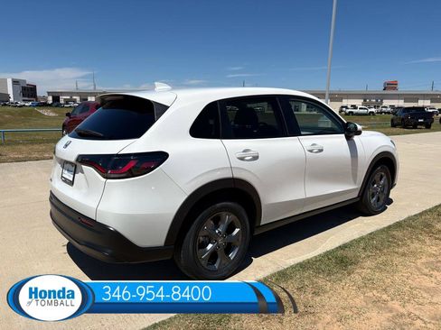 New 2026 Honda HR-V LX image 6