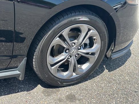 Used 2023 Honda Accord EX image 28