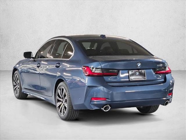 Used 2026 BMW 330i Sedan w/ Premium Package RWD image 7
