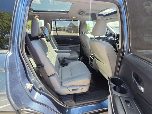 Used 2016 Honda Pilot Elite image 11