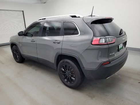 Used 2021 Jeep Cherokee Latitude Lux w/ Comfort/Convenience Group AWD/4WD image 3