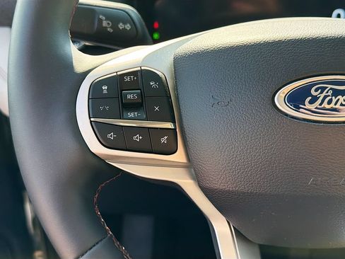 Used 2026 Ford Explorer Active w/ Active Comfort Package AWD/4WD image 12