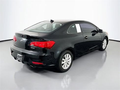 Used 2016 Kia Forte Koup EX image 7
