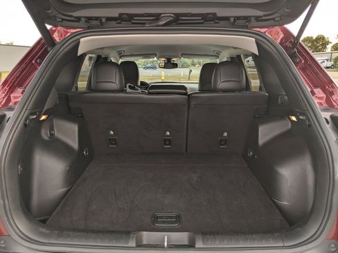 Used 2019 Jeep Cherokee Limited image 9