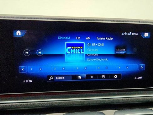 Used 2022 Mercedes-Benz GLS 450 4MATIC image 18