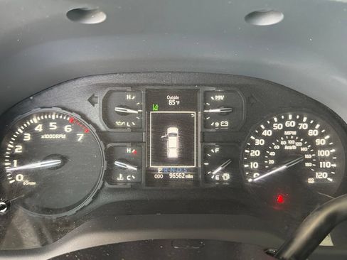 Certified 2018 Toyota Tundra SR RWD image 25