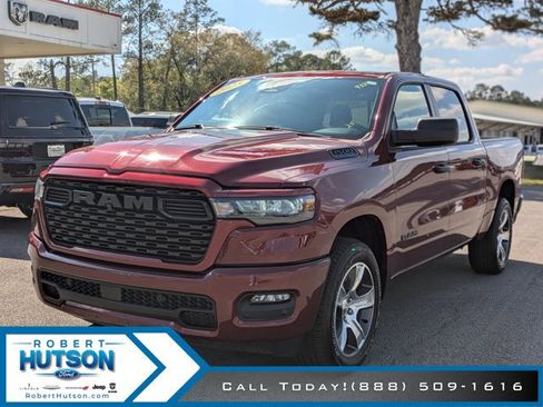 Used 2025 RAM 1500 Tradesman AWD/4WD image 2