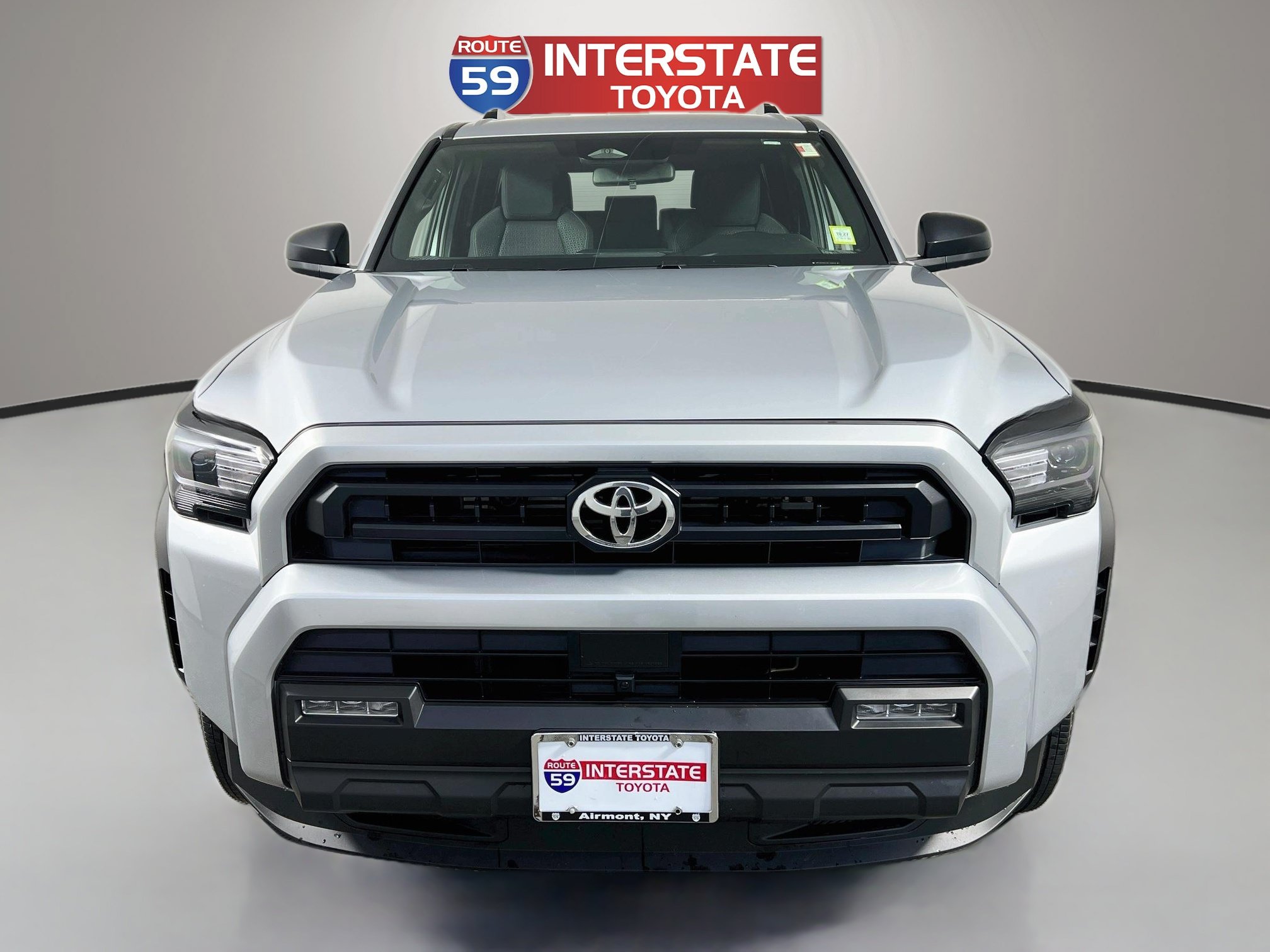 Used 2026 Toyota 4Runner SR5 AWD/4WD image 2