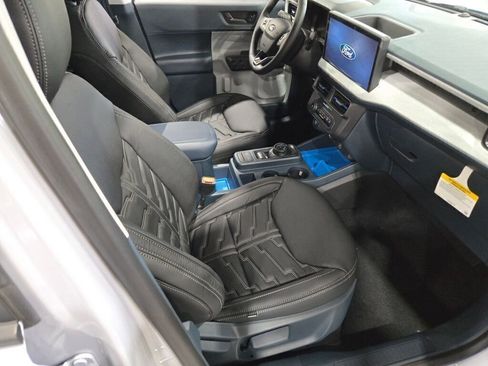 New 2025 Ford Maverick XLT w/ XLT Luxury Package image 7