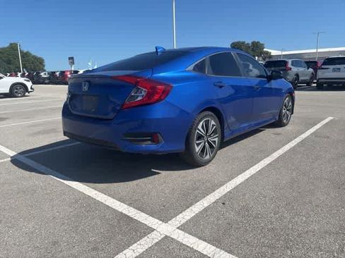 Used 2018 Honda Civic EX-T image 5