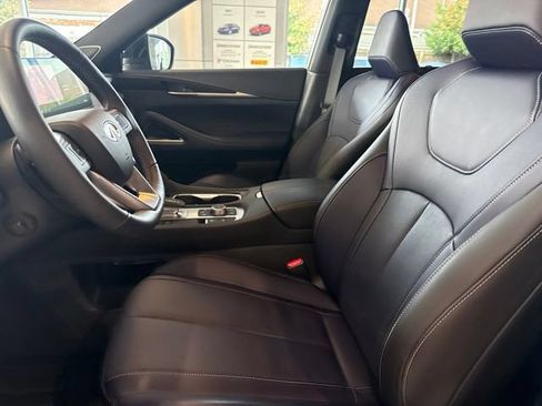 Certified 2026 INFINITI QX60 Sport w/ Dark Cargo Package AWD/4WD image 5