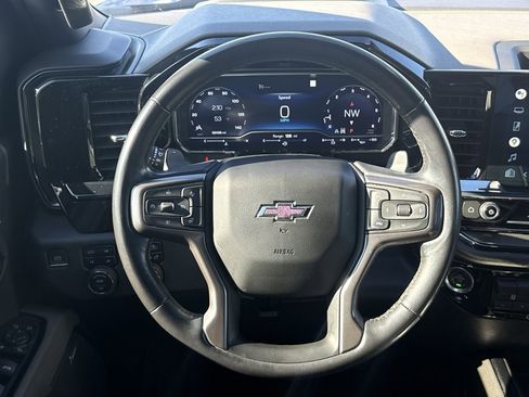 Used 2022 Chevrolet Silverado 1500 ZR2 image 41