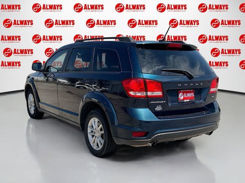 Used 2015 Dodge Journey SXT w/ Flexible Seating Group image 8