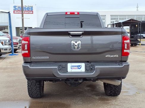 Used 2022 RAM 2500 Laramie AWD/4WD image 7