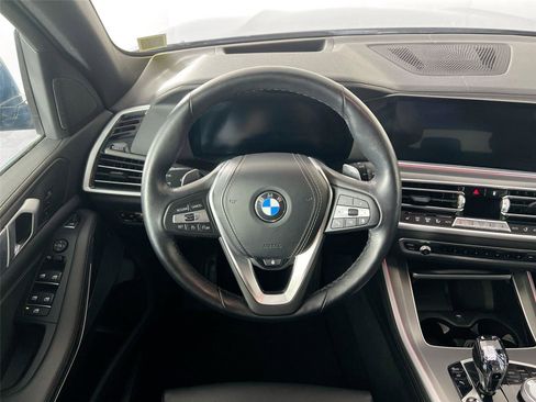 Used 2021 BMW X5 xDrive40i w/ Premium Package 3 AWD/4WD image 23