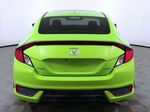 Used 2016 Honda Civic Touring image 8