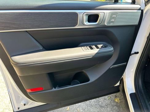 New 2026 Hyundai Santa Fe Limited AWD/4WD image 18