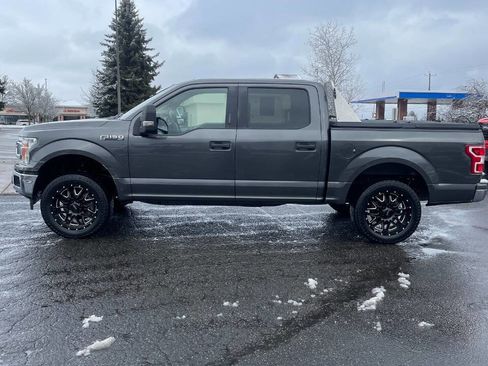 Used 2019 Ford F150 XLT image 2