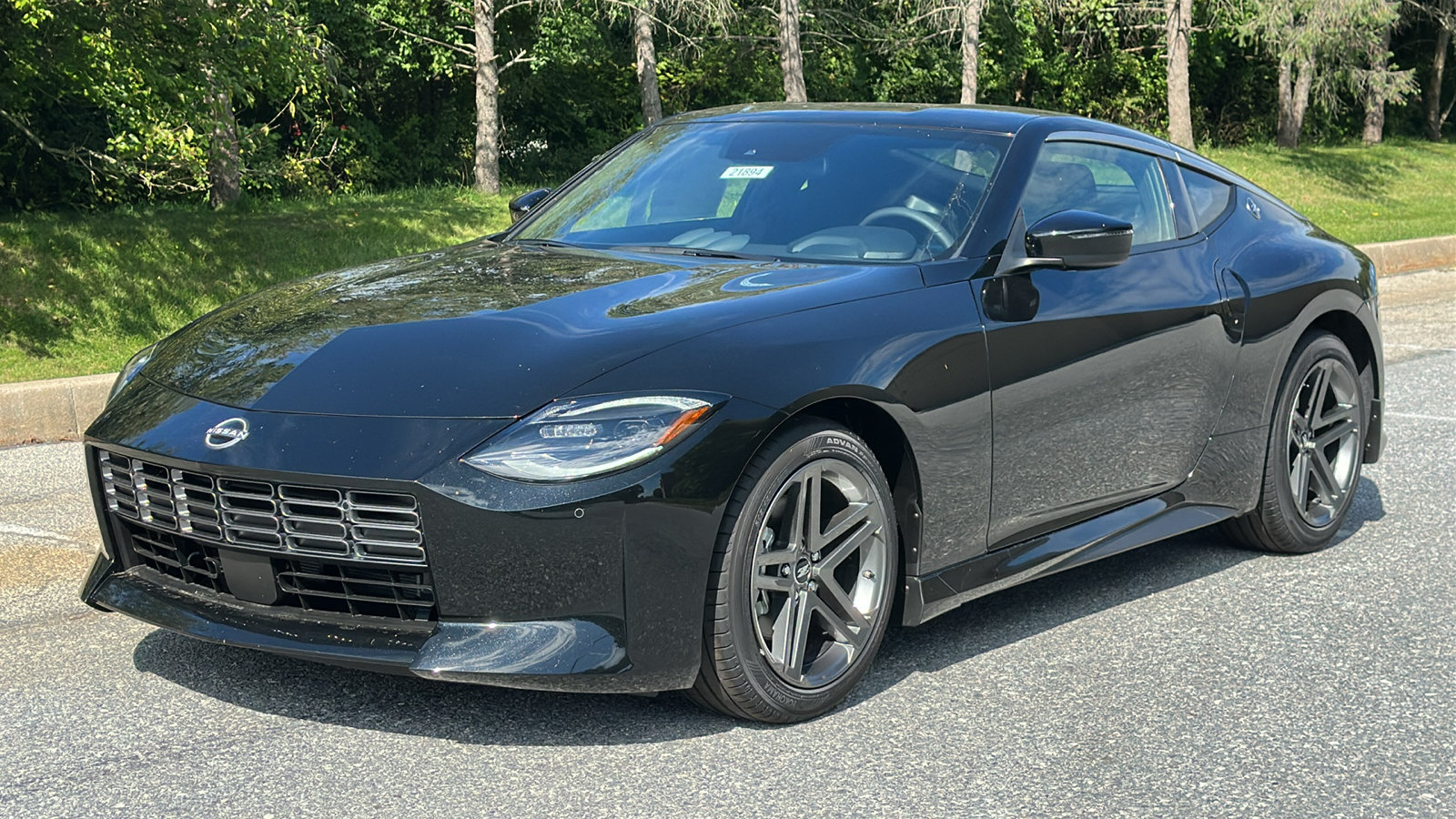 New 2026 Nissan Z Sport w/ Floor Mat Package RWD image 2