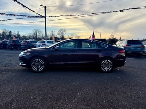 Used 2017 Ford Fusion Titanium image 2