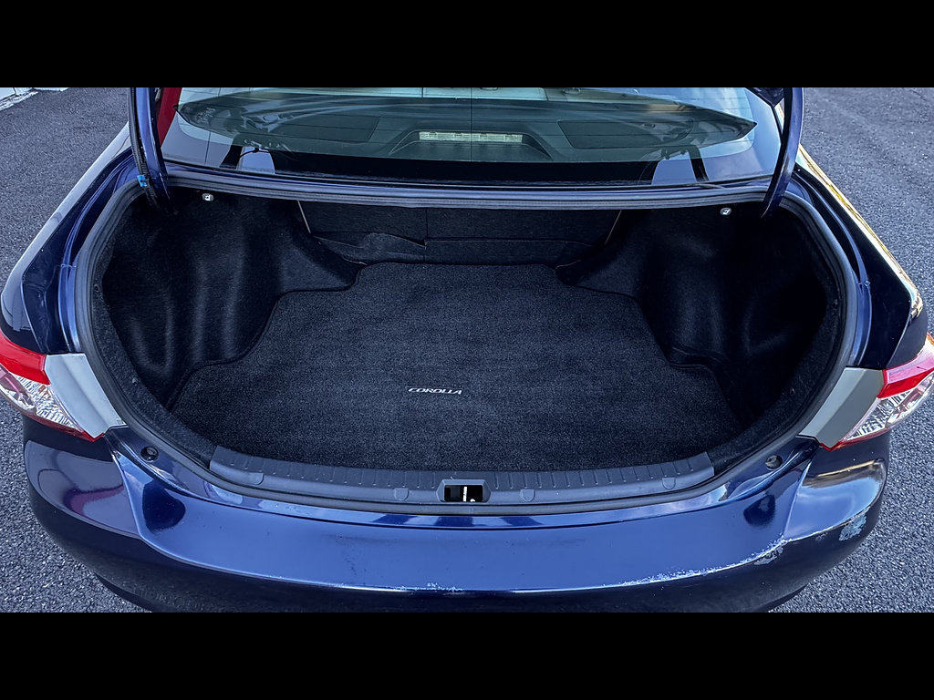 Used 2011 Toyota Corolla FWD image 10