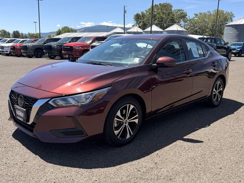 Used 2023 Nissan Sentra SV FWD image 3